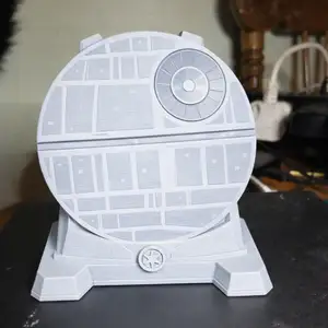 Star Wars - Flat Death Star Society Conspiracy Theorist