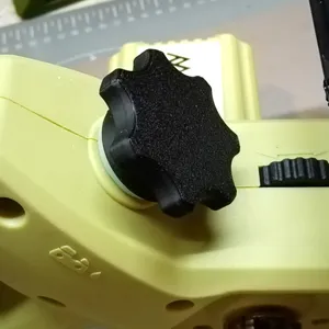 Oil tank cover of the Fengbao FB-8305 chain saw