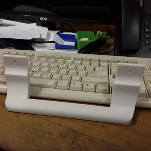 Refrigerator handle