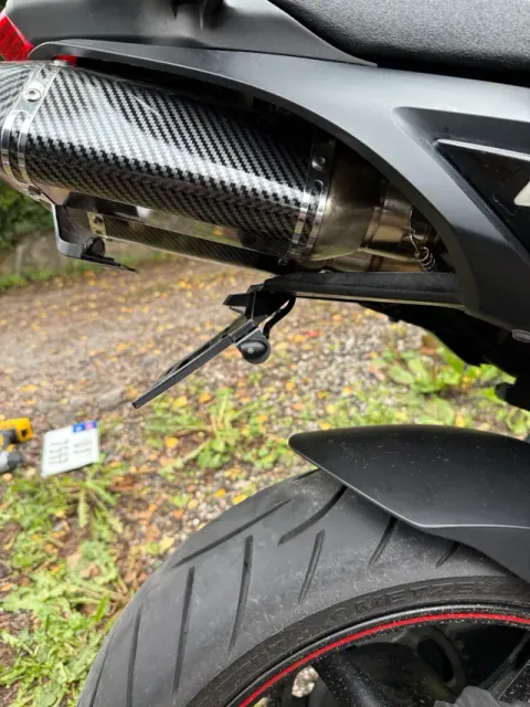 Motorcycle plate holder FZ6 — Image 5 of 6