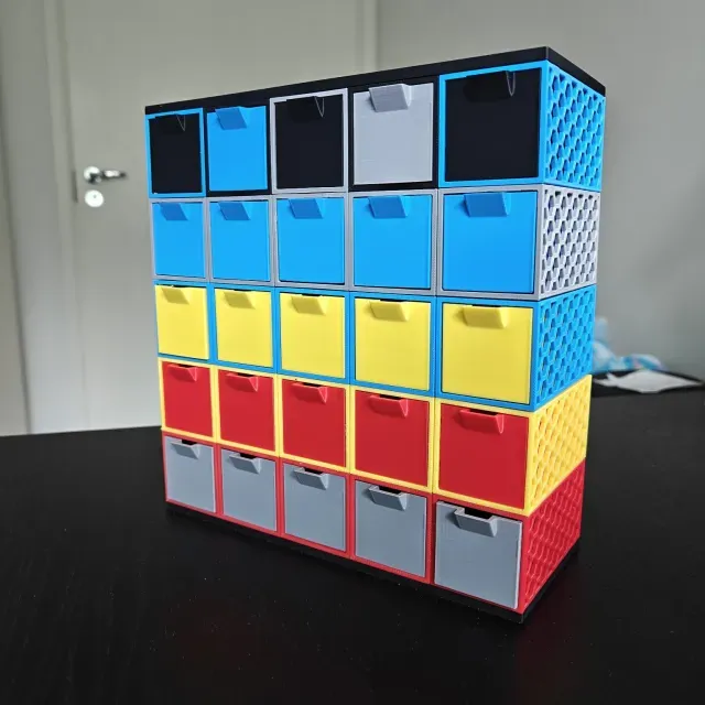 HexBox - Modular, Stackable and Customizable storage system