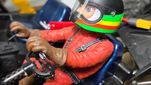 Tamiya Wild Willy head turning setup.